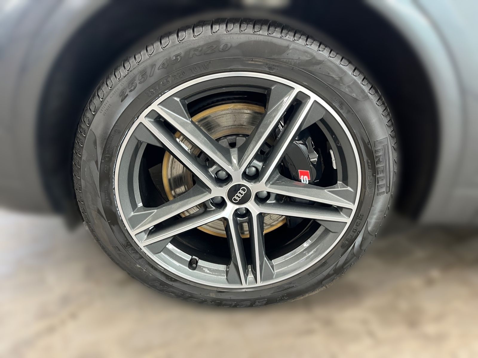 Audi SQ5 - Bild 4