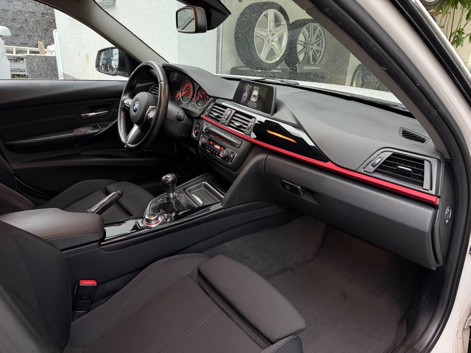 BMW 320 2014 — photo 10