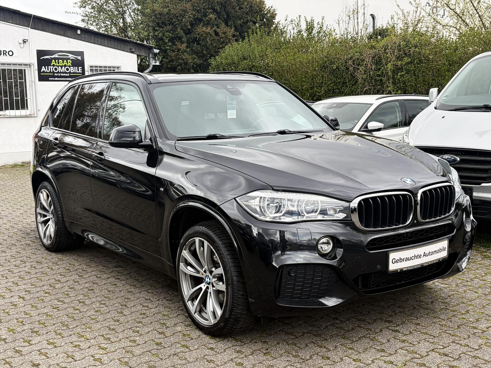 BMW X5 xDrive 30 d M Paket*