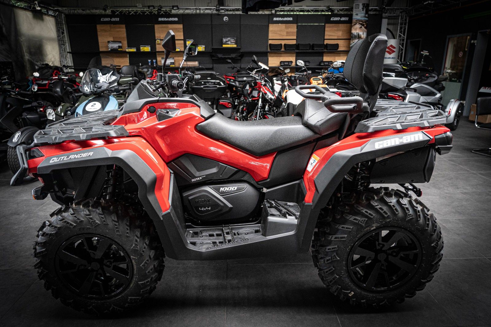 Fahrzeugabbildung Can Am Outlander 1000 MAX DPS T3B