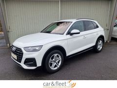 Fahrzeugabbildung Audi Q5 50 TFSIe quattro advanced LED SiHz PDC DAB