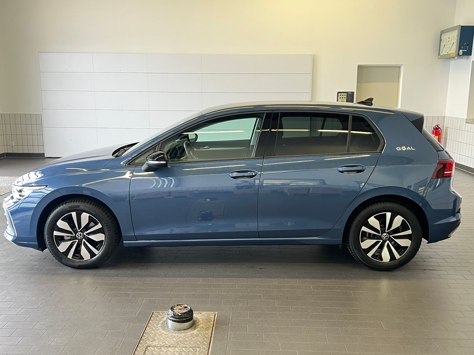 Fahrzeugabbildung Volkswagen Golf VIII GOAL 2.0 TDI DSG *AHK,LED,ACC,Navi,Kam
