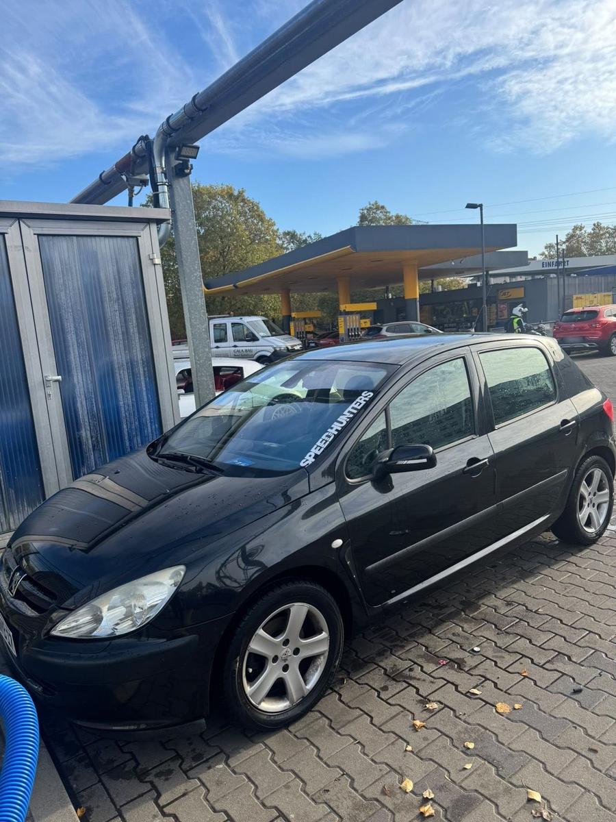 Peugeot 307