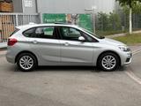 BMW 218 2 Active Tourer 218 d*Panorama*PDC*NAVI* - BMW 218: 218d