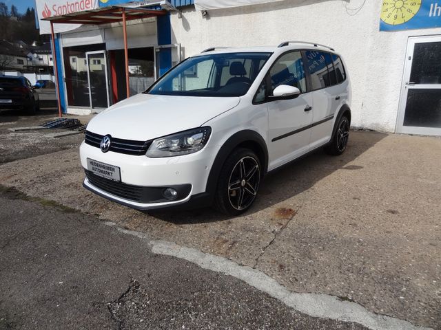 Fahrzeugabbildung Volkswagen CrossTouran/2.Hd/AHK/SitzH/140PS/PDC/Bi-Xenon/