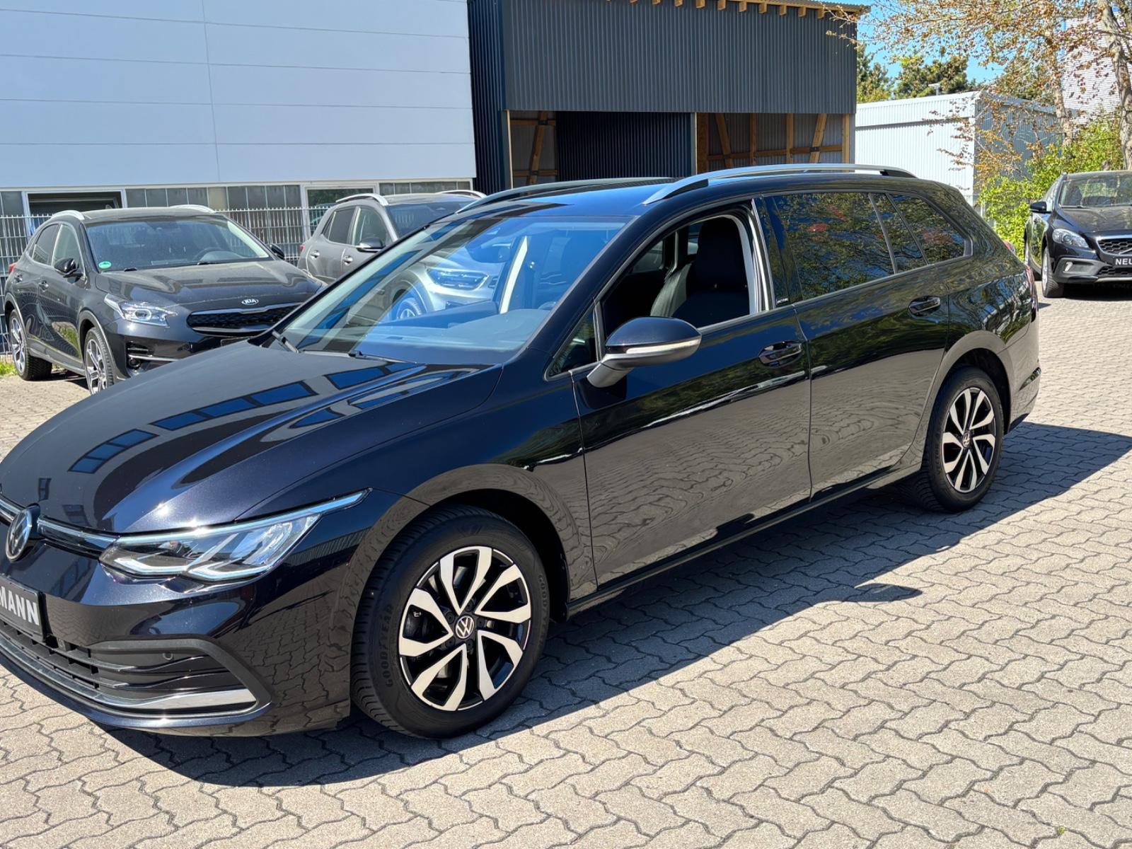 Volkswagen Golf VIII Variant Active