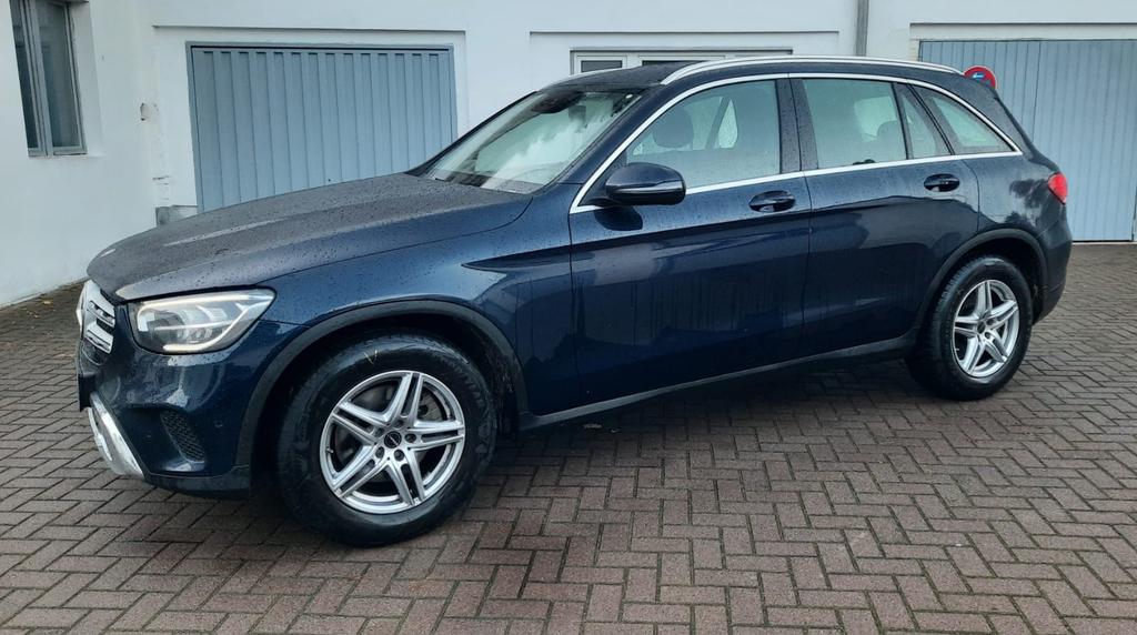 Mercedes-Benz GLC 220