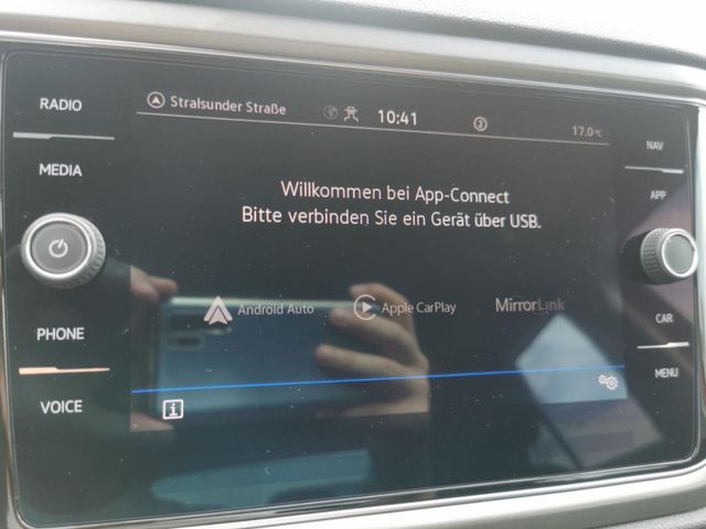 T-Roc Style Navi Rückfahrkam. PDCv+h CarPlay BT