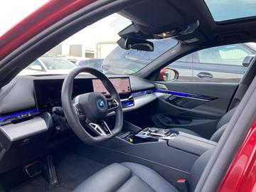 صورة مصغرة 14 لـ 2026 BMW I5