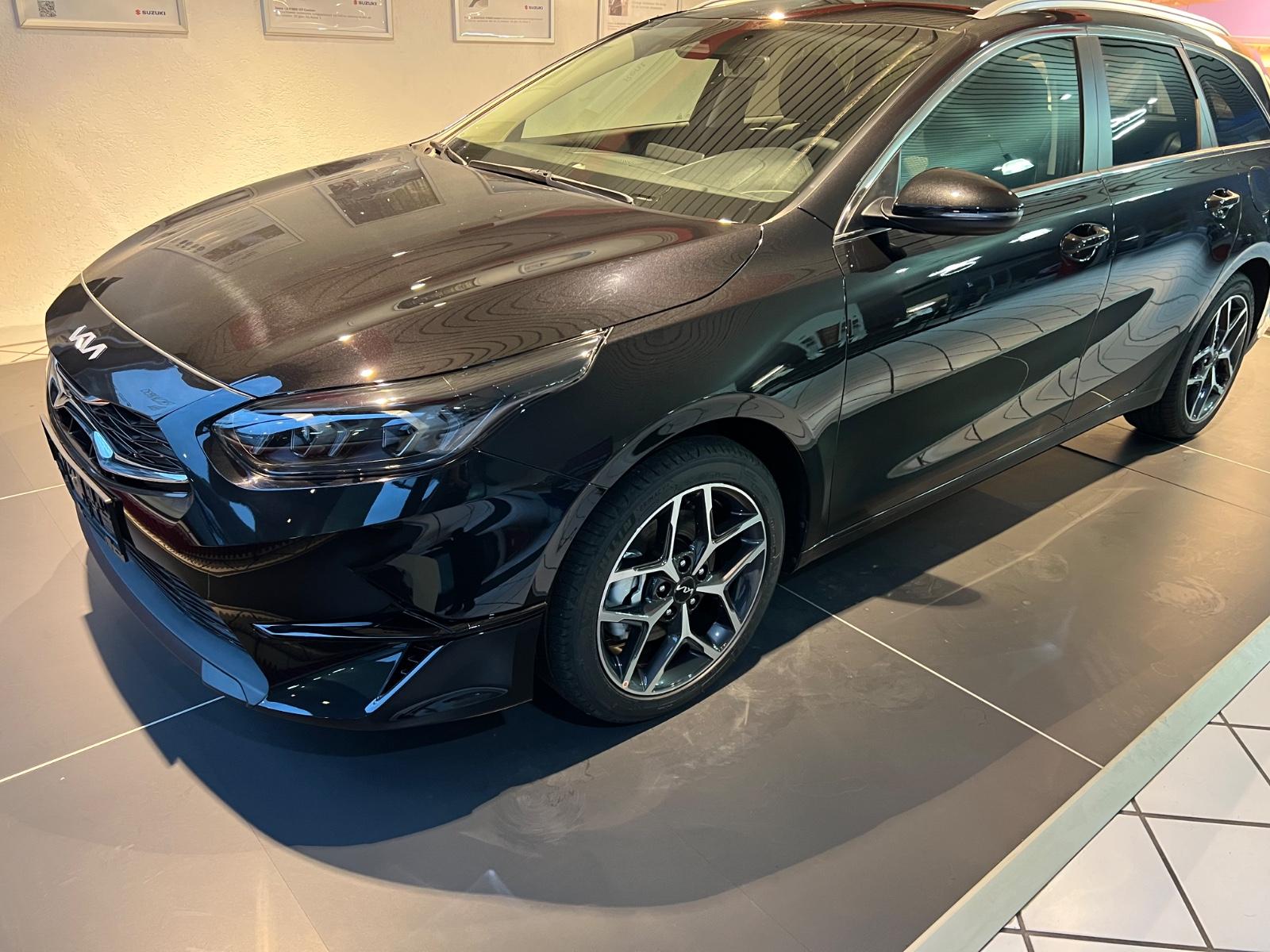 Kia cee'd SW 1,5T-GDI 140Ps 7 Gang Automatik