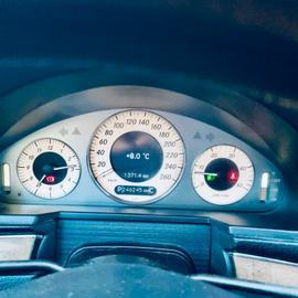صورة 4 لـ 2008 Mercedes-BENZ E 280
