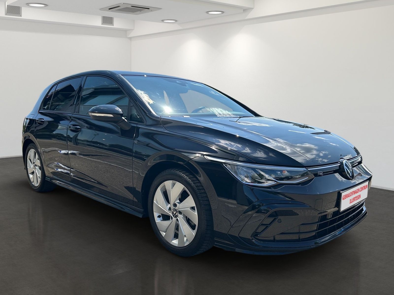 Volkswagen Golf VIII 2.0 TDI R-Line *AHK*NAVI*LED* imagem 3