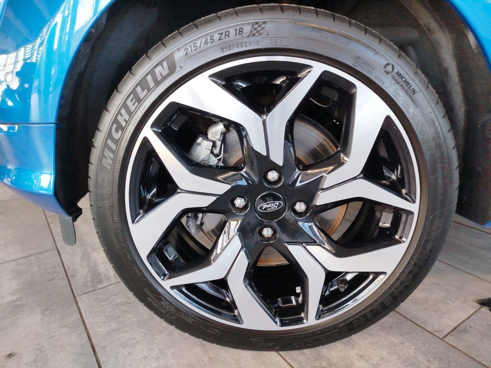 Fahrzeugabbildung Ford EcoSport ST-Line WINTER-P/KAMERA/B&O/NAVI/DAB