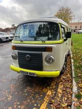 Volkswagen T2 - weiße Volkswagen T2