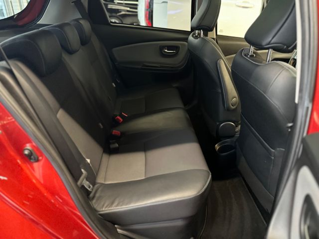 Toyota Yaris Club Hybrid *PANO*