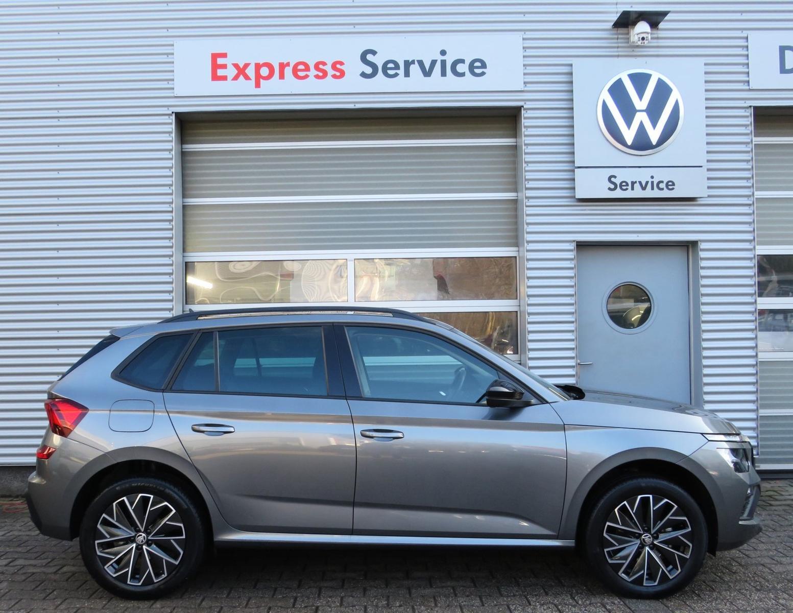 Skoda Kamiq 1.0 TSI DSG Selection   /Kamera/App-Connec