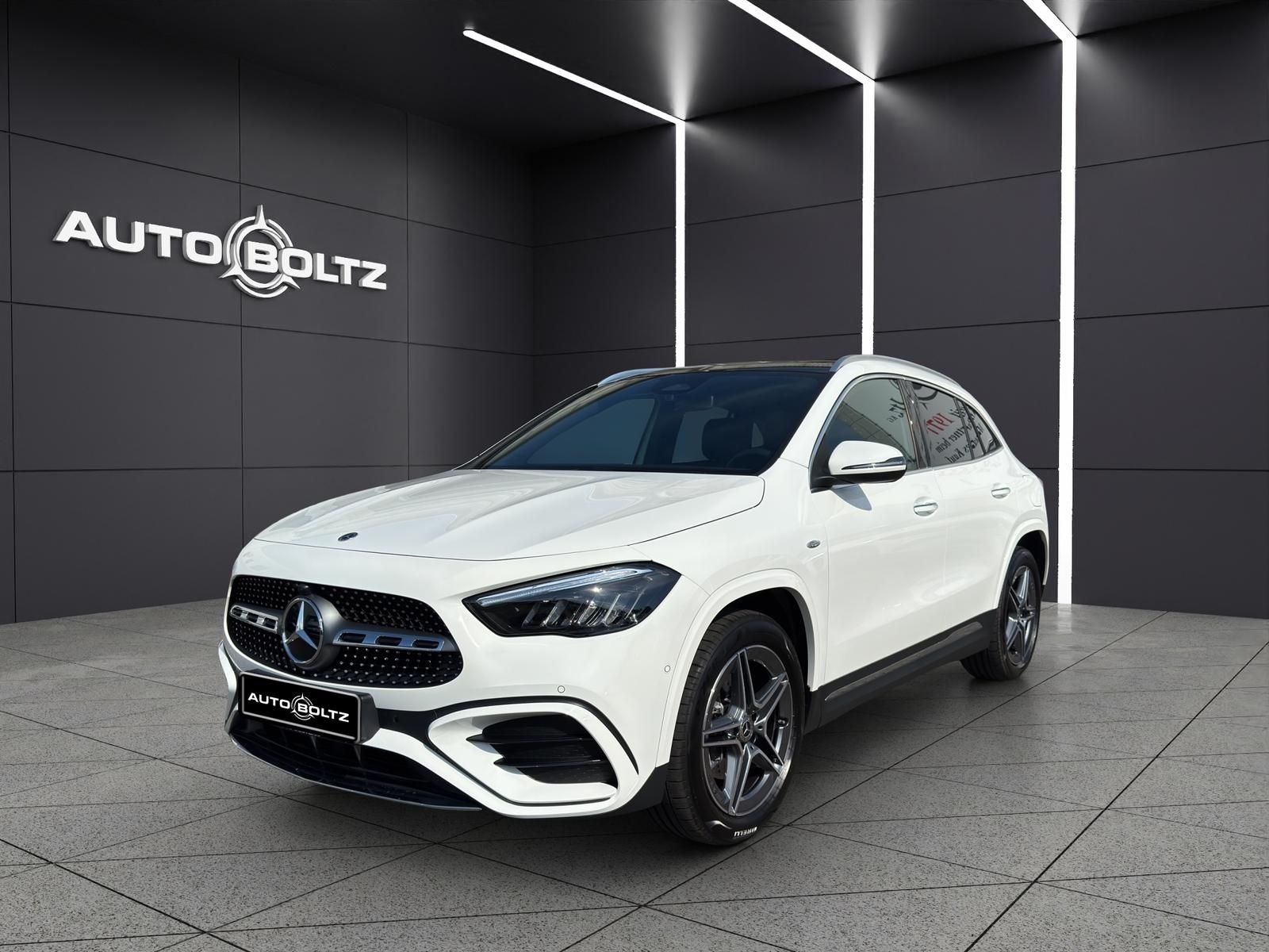 MERCEDES-BENZ GLA 250 e AMG Prem. Pano AHK K.GO Nightcol. MBUX