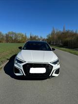 Audi S3 TFSI S tronic quattro -