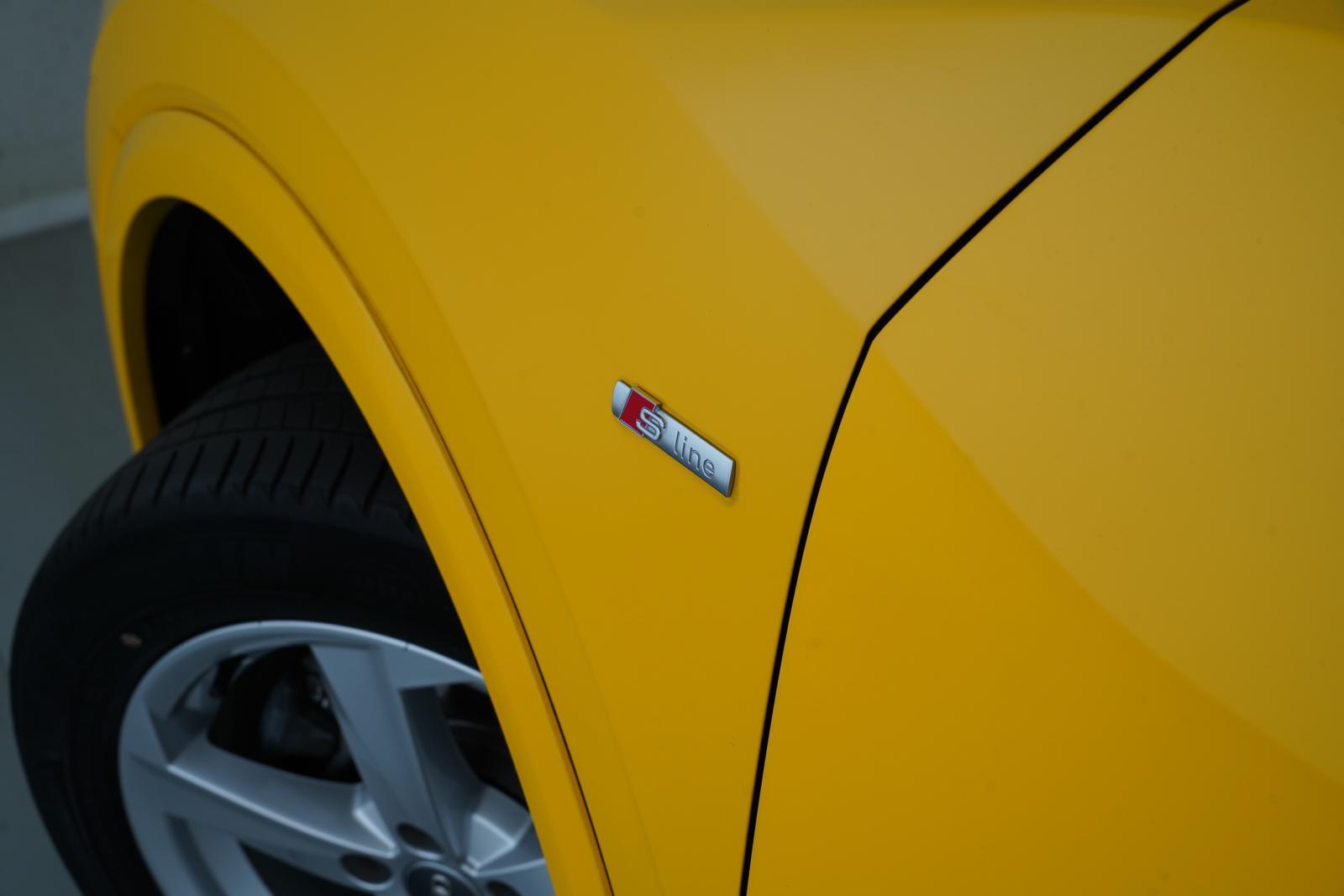 Audi Q2 1.0 TFSI SPORT ULTRA S-LINE NAVI + SCHECKHEFT