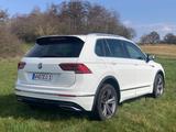 Volkswagen Tiguan R-Line 2.0 239PS TDI BMT DSG Leder ACC... - VW Tiguan von privat