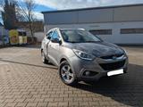 Hyundai ix35 2.0 CRDi 4WD|Automat|2.Hand|Scheckheftgepfl - Hyundai ix35 in Essen