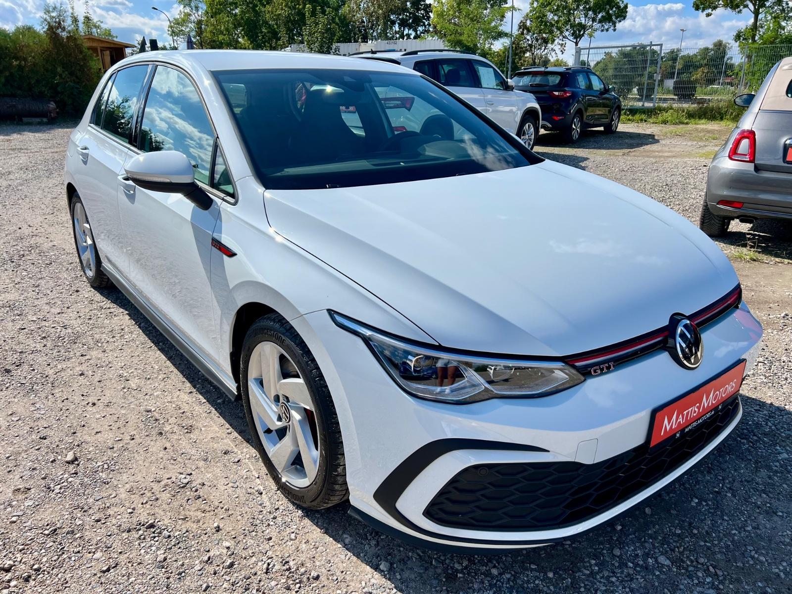 Volkswagen Golf VIII Lim. GTI AAC SHZ NAVI CARPLAY