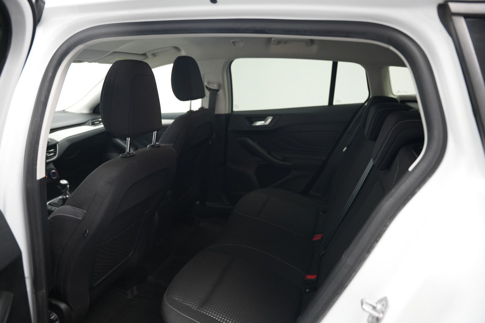 Fahrzeugabbildung Ford Focus Turnier Cool & Connect *Navi*SHZ*Klima*PDC