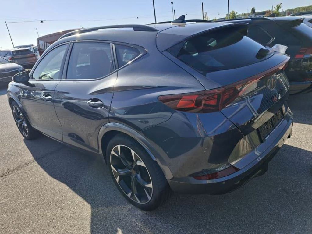 Cupra Formentor 1.5 TSI 150 PS DSG ACT Netto€ 15.800,- imagem 3