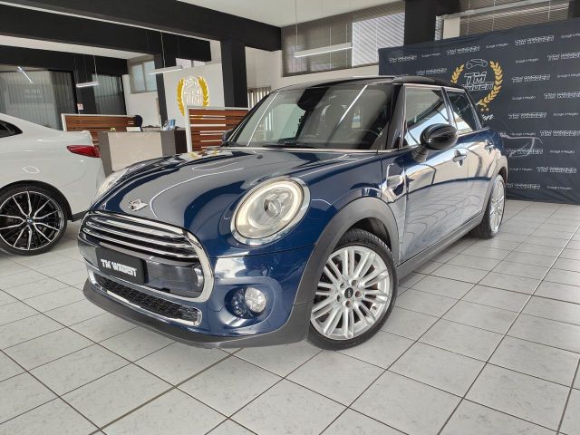 MINI Cooper D 1.5 Boost 5p auto