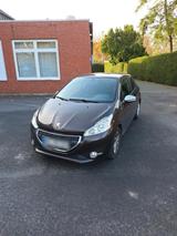 Peugeot 208 (Style) 1.2 VTI 82 PS - Peugeot 208