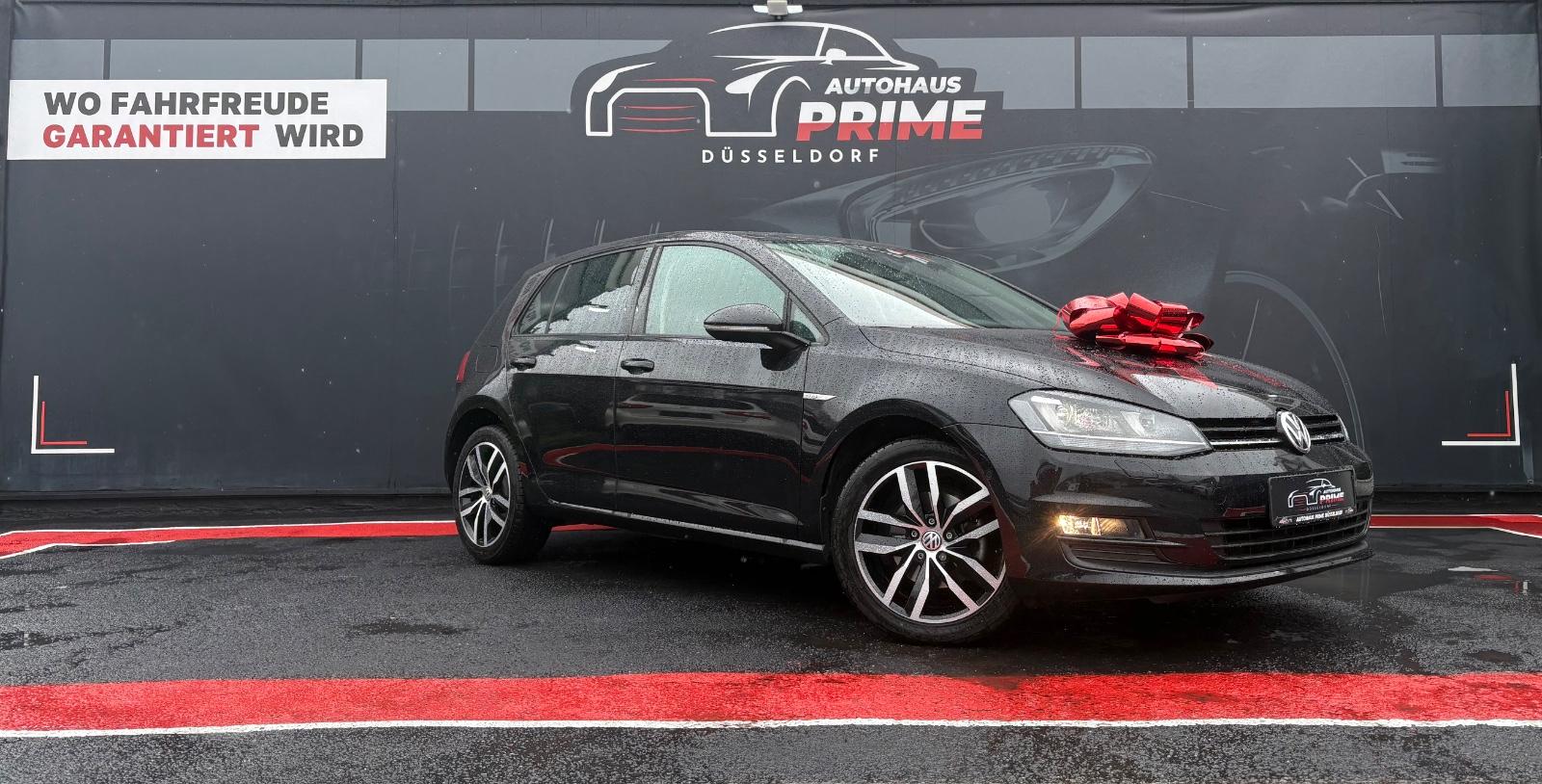 Volkswagen Golf VII Lim. Cup 1.4TSI BMT Pano*Navi*Bi-Xenon*