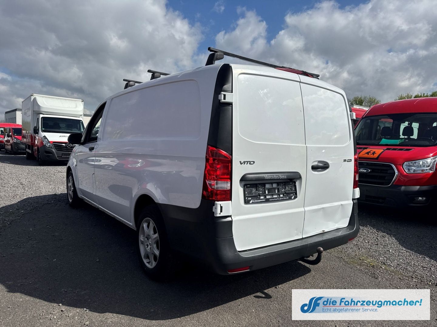 Fahrzeugabbildung Mercedes-Benz Vito Kasten 111 CDI FWD lang Rückfahrkam.*EXPORT
