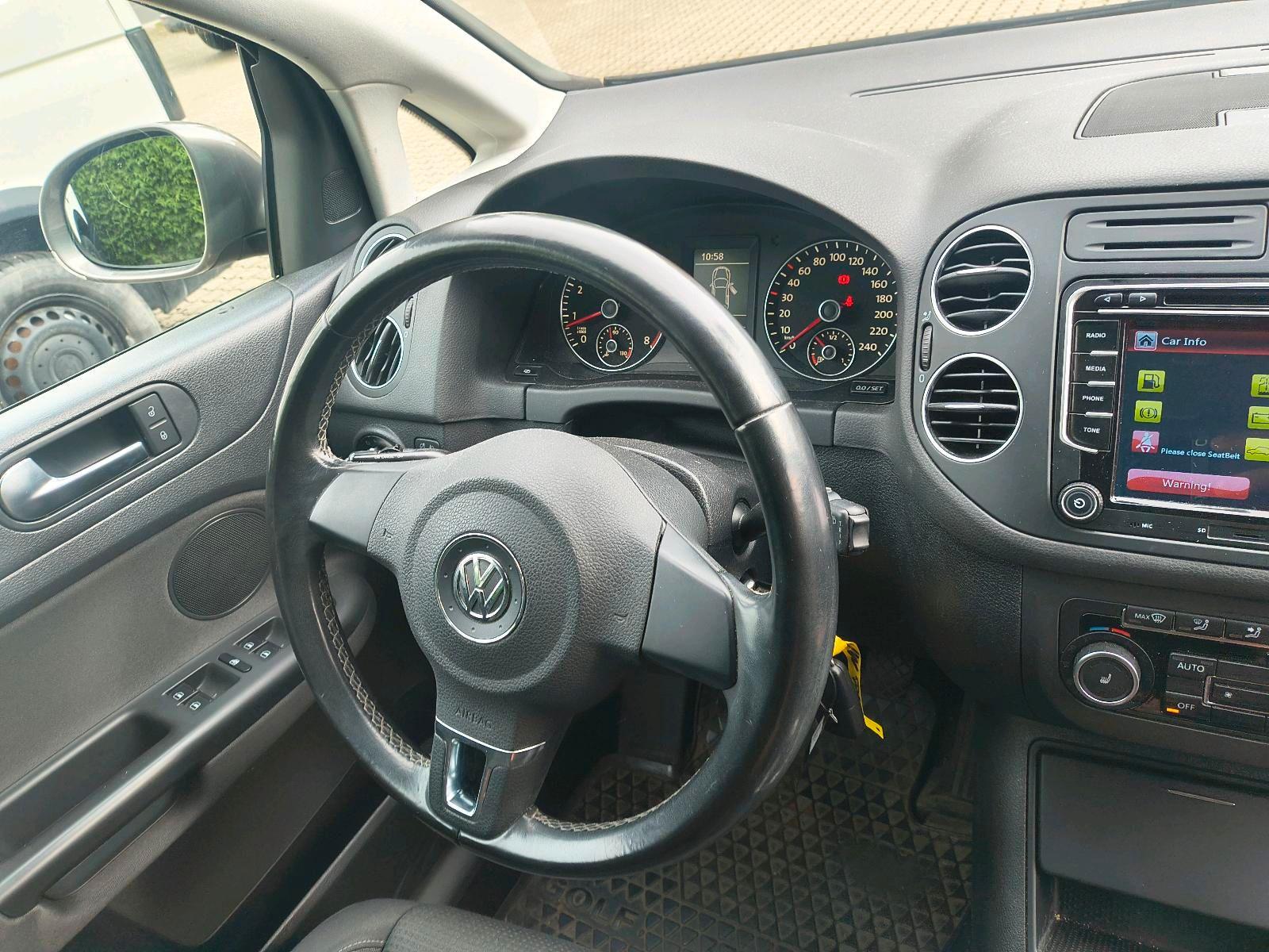 Volkswagen Golf Plus 2011 — photo 14