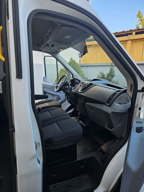 Image of Ford Transit