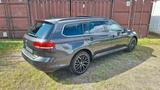 Volkswagen Passat 1.5 TSI AHK LED PANO NAV ACC SHZ - VW Passat Variant von privat