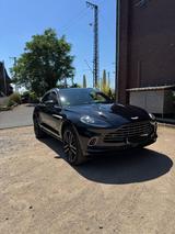 Aston Martin DBX 4.0 V8 -