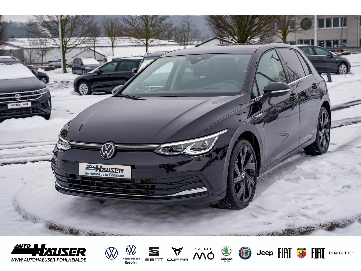 Volkswagen Golf VIII Style 1.5 eTSI DSG PANO HARMAN-KARDON 