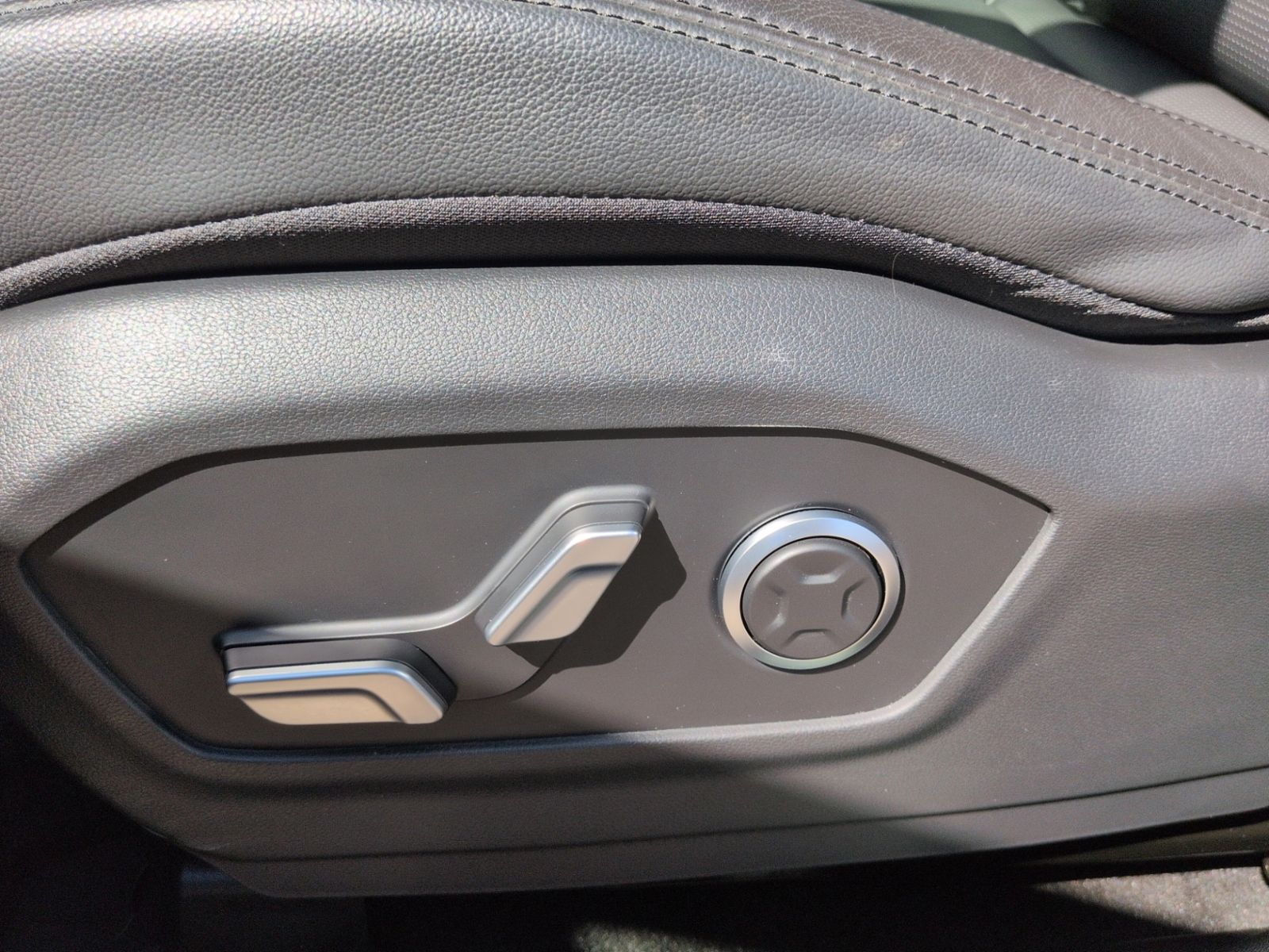 SANTA FE 1.6 T-GDI Hybrid 4WD Signature KAMERA