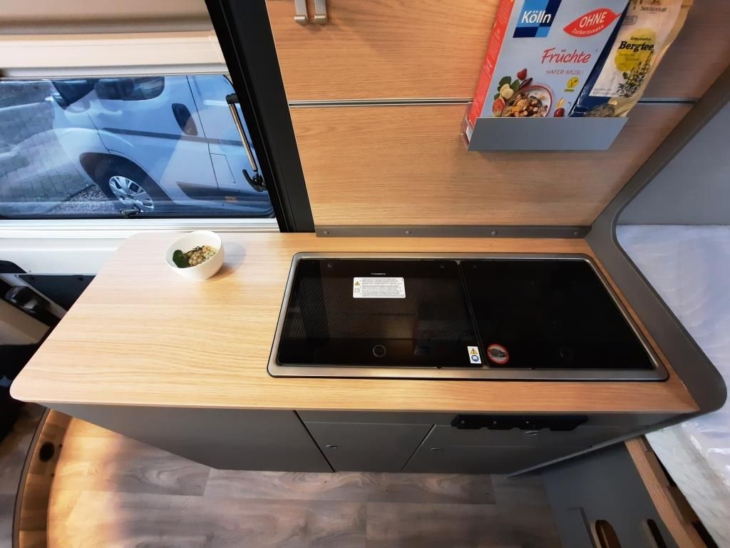 Fahrzeugabbildung LMC Innovan 600 Verfüg./Sparen Sie 15.981,- €