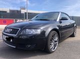 Audi A4 3.0 multitronic Cabriolet - - Audi A4 aus 2003: Cabrio, 3.0