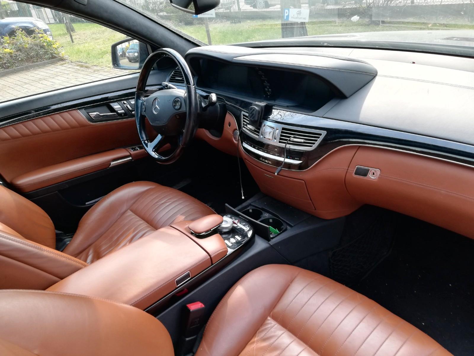 Mercedes-Benz S 320 CDI 4MATIC L AMG Paket Panorama Executive