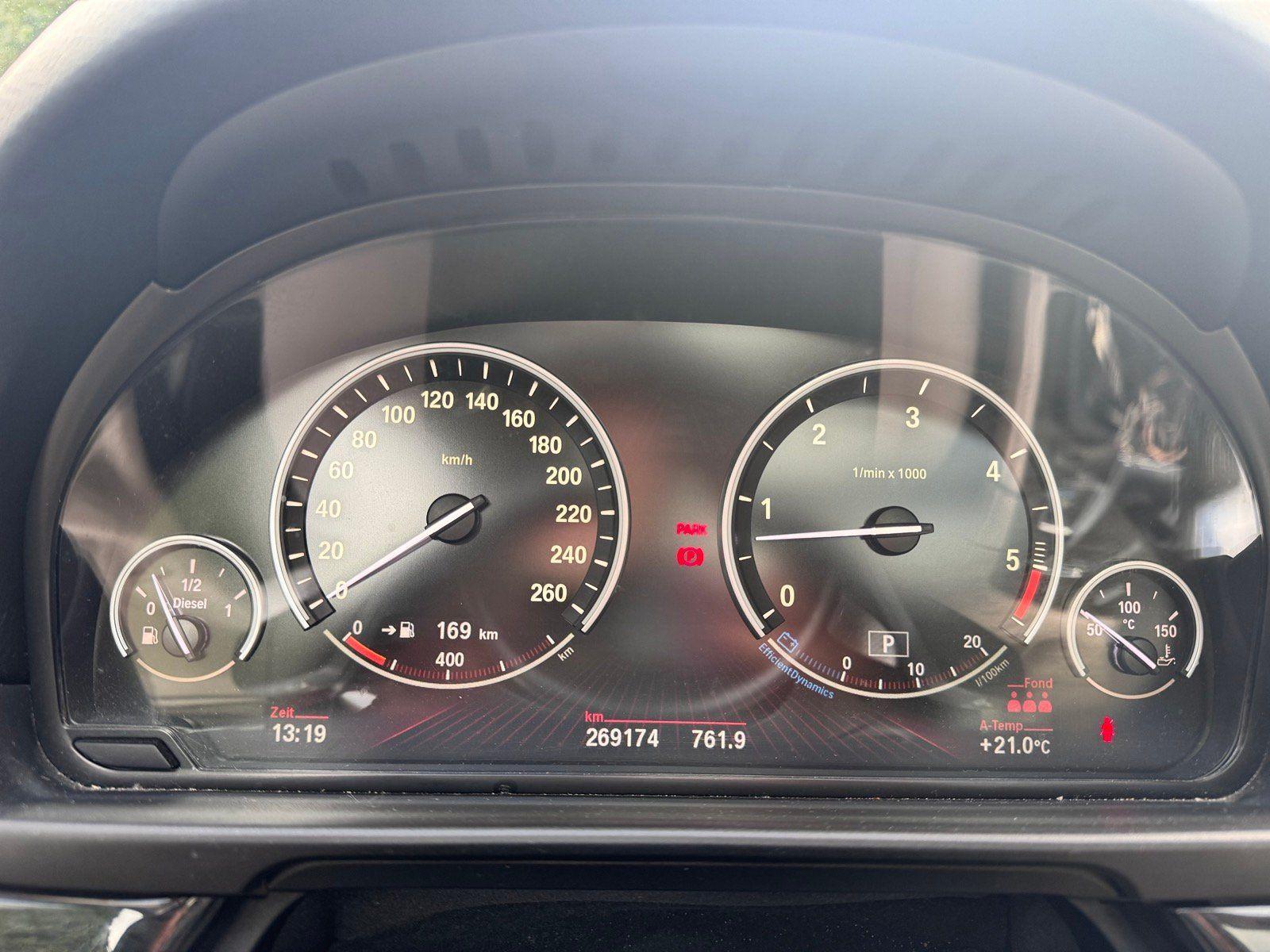 BMW 535 2011 — photo 13