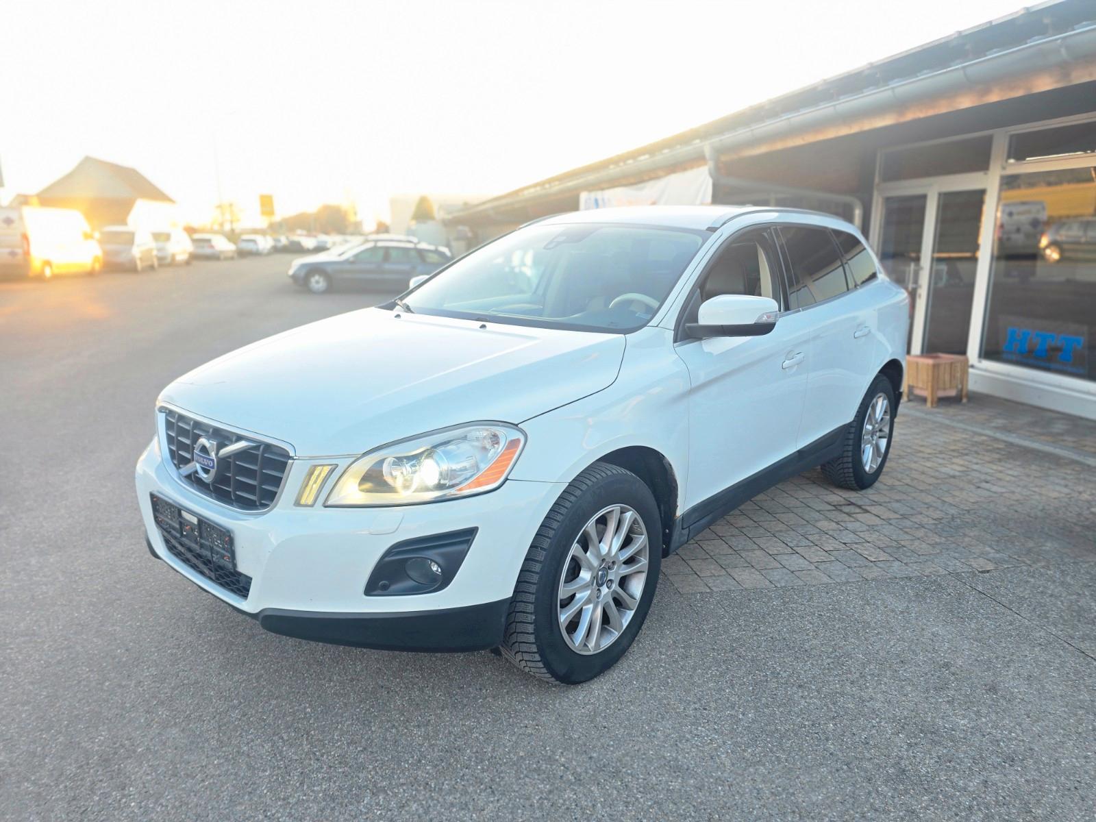 Volvo XC 60 Summum AWD -Automatik-Leder-EURO5