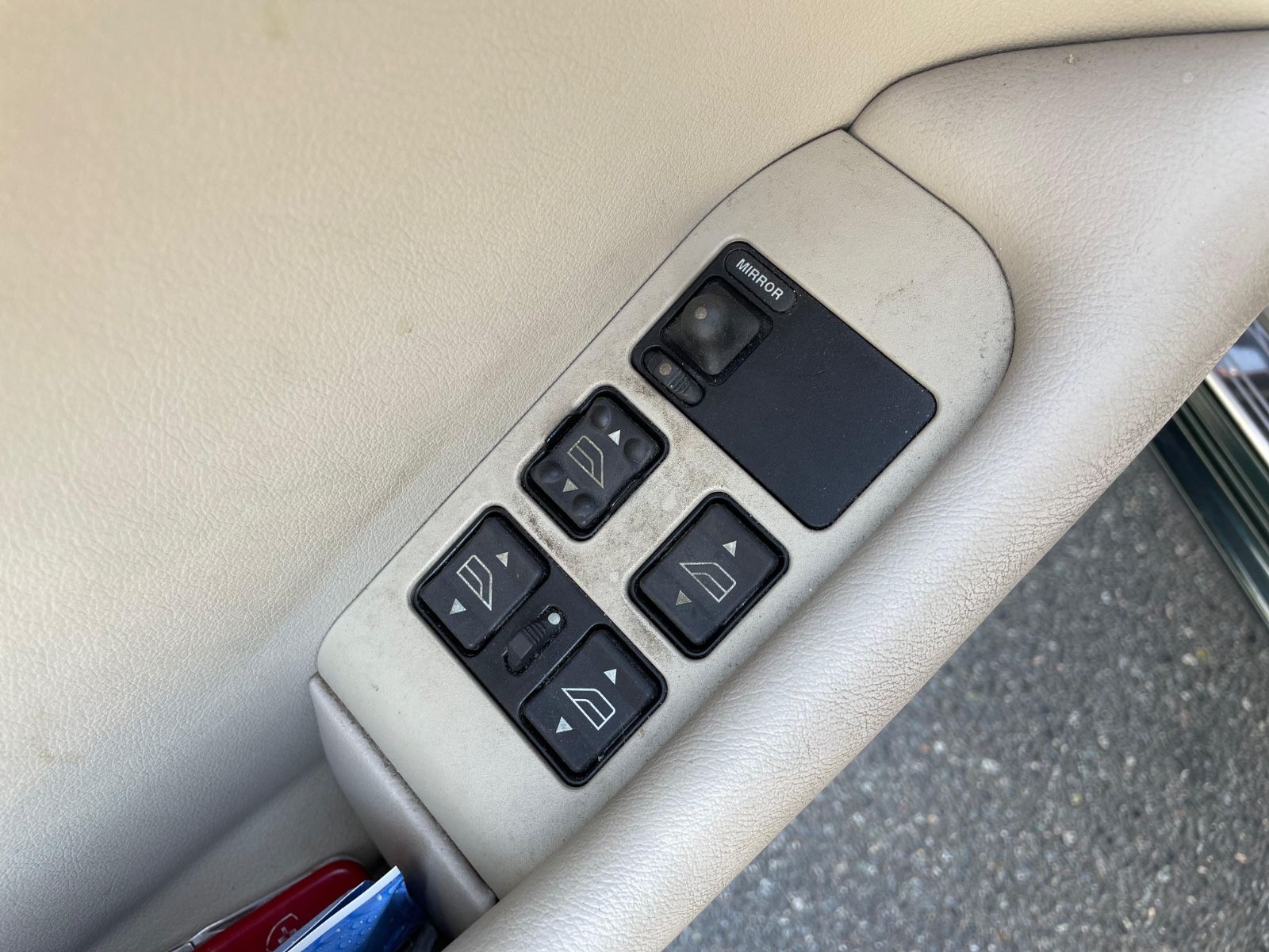 Fahrzeugabbildung Jaguar XJ6 Executive 3.2 |Klima|Sitzheizung|Schiebedach