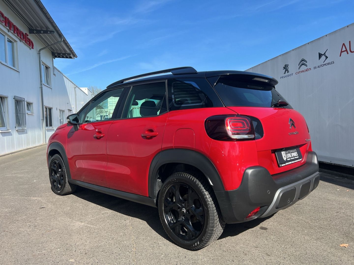 Fahrzeugabbildung Citroën C3 Aircross Shine Pack 1.2 PT 110 CarPlay Navi