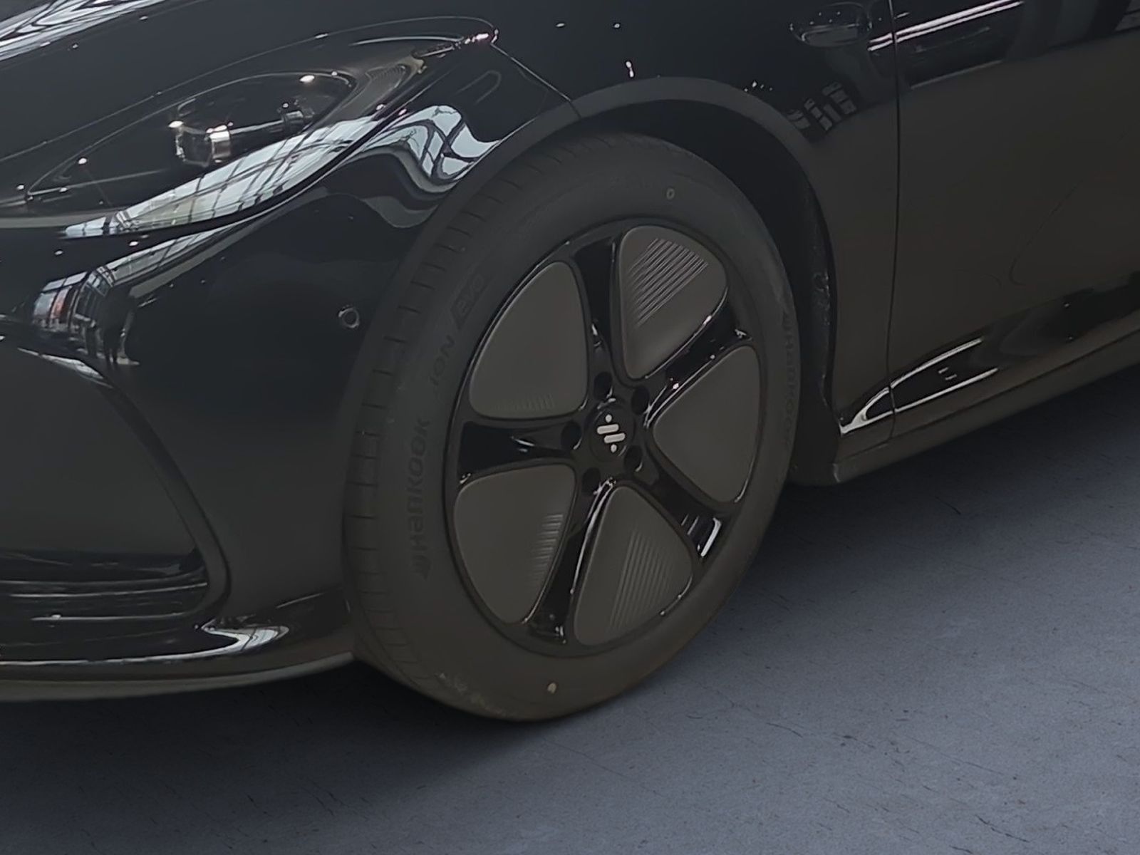 Fahrzeugabbildung MG IM5 Premium 408 PS Autom. *BESTELLFAHRZEUG*