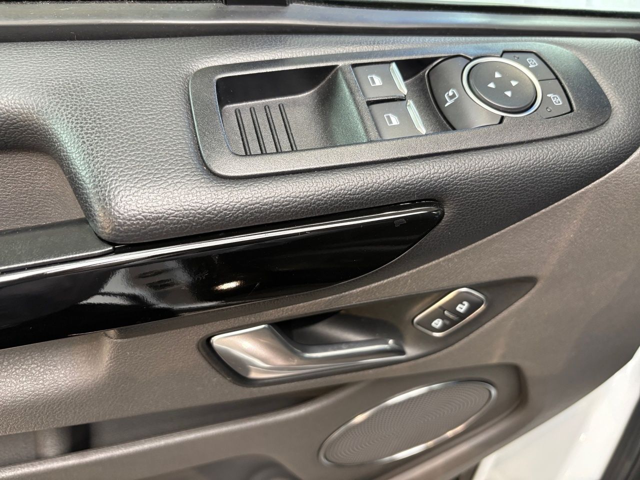Ford Tourneo Custom L2 Active /CAM+AHK+STANDH foto 14