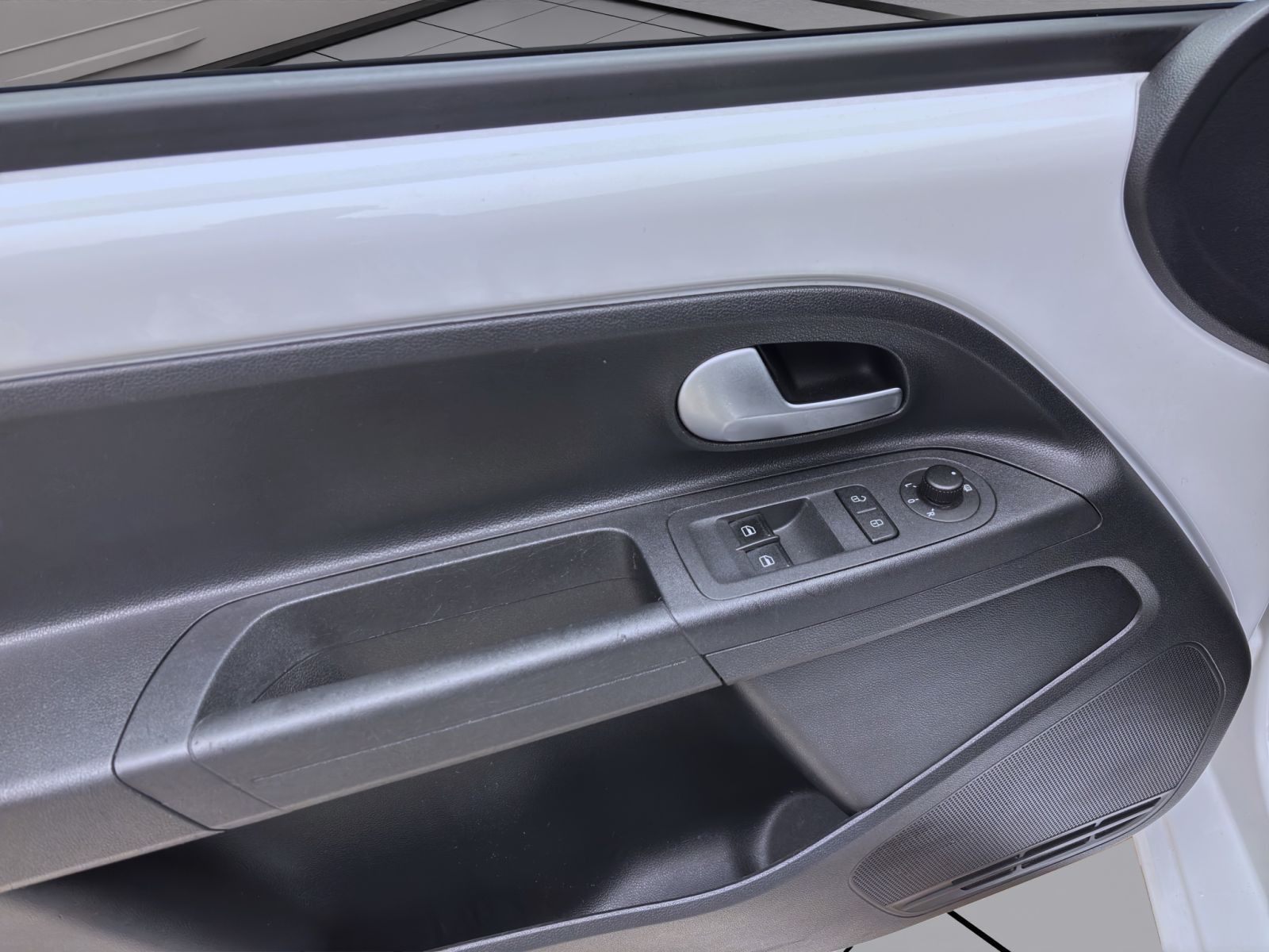 Volkswagen up! - Bild 10