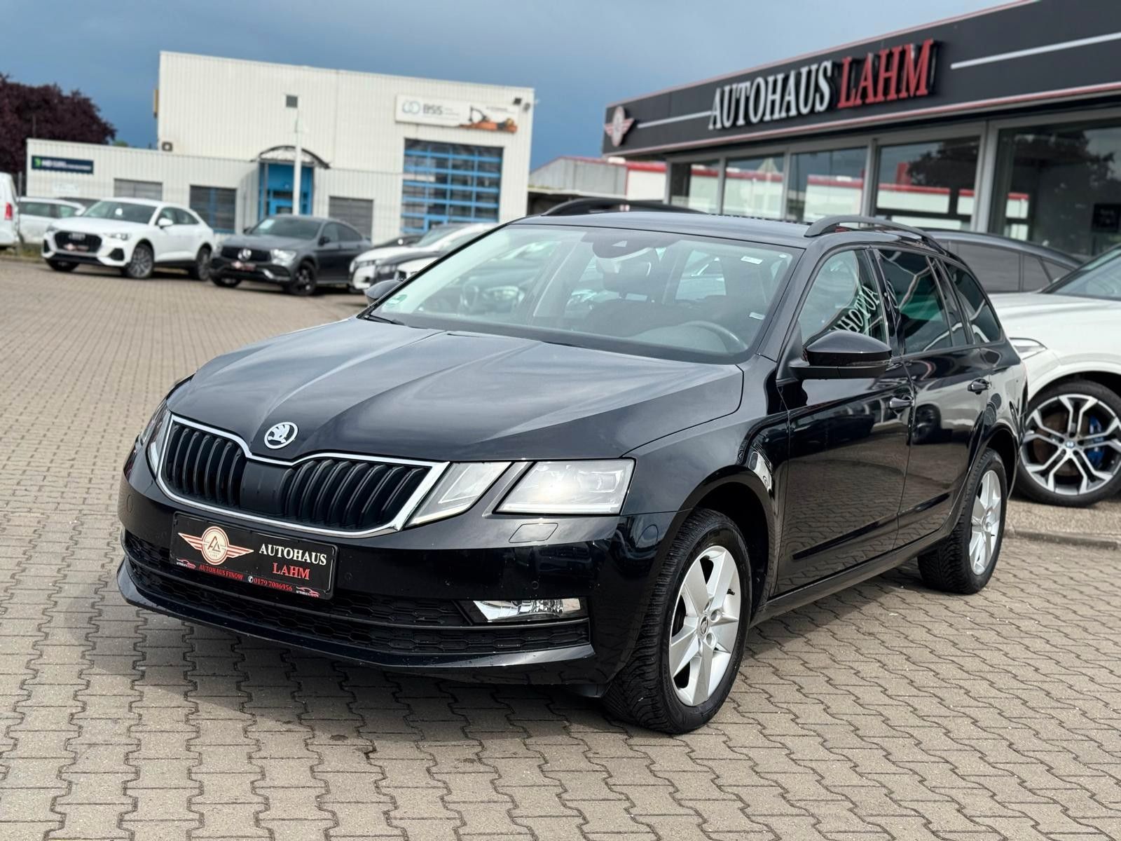 Skoda Octavia 2.0TDI DSG"Ambition"AHK*KEYLESS*DAB*LED* imagem 2
