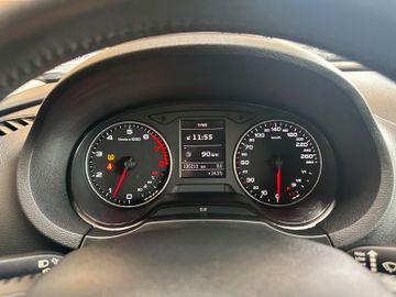 Audi A3 attraction *Klima*Xenon*SoundSystem*